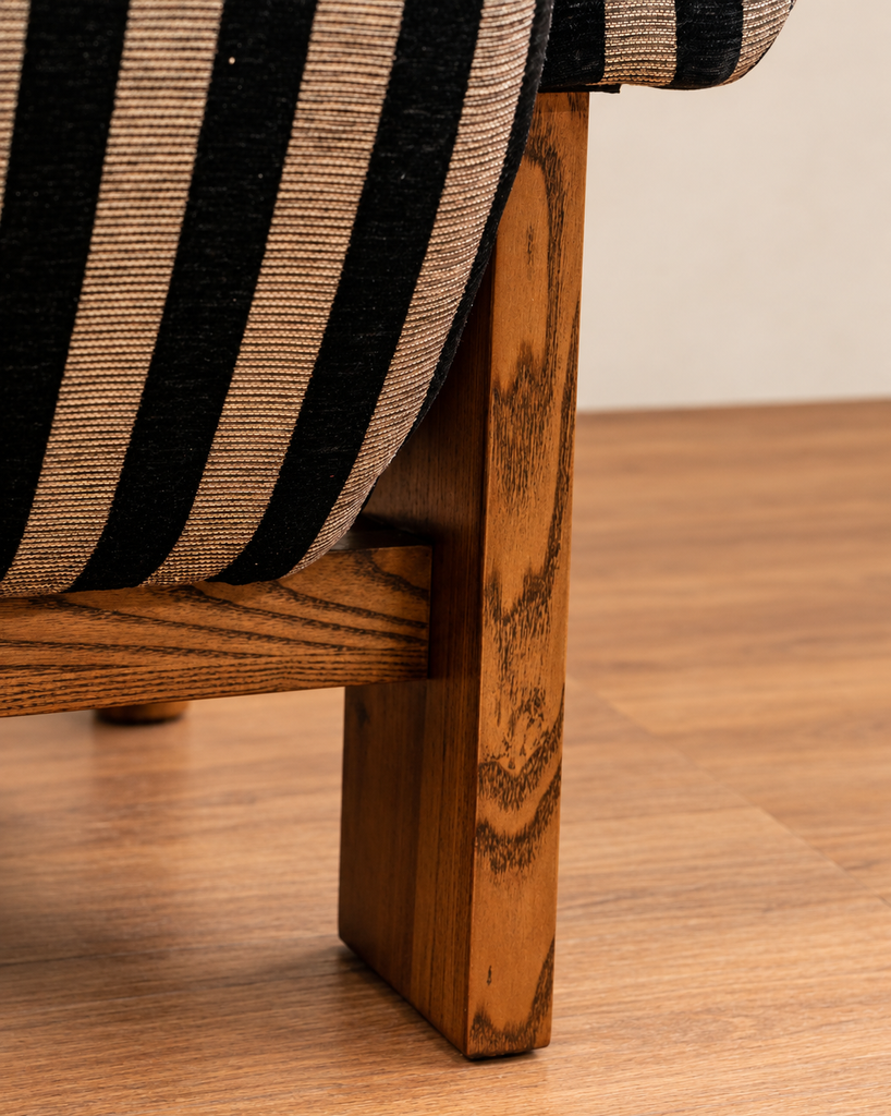 Sion Lounge Chair