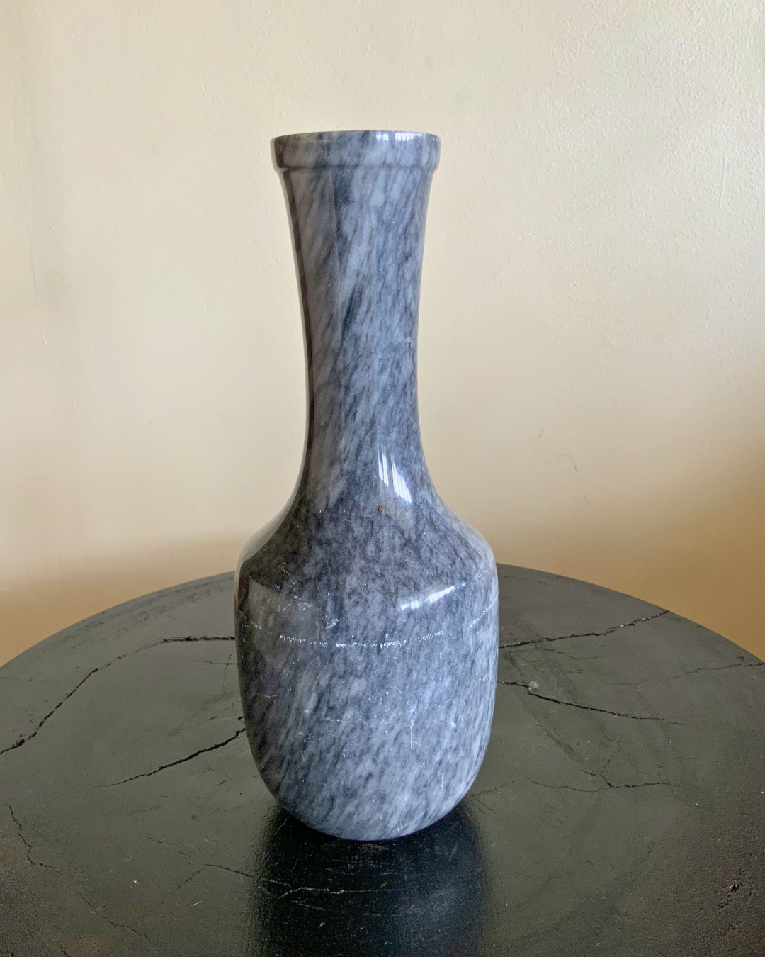 Tiro Vase