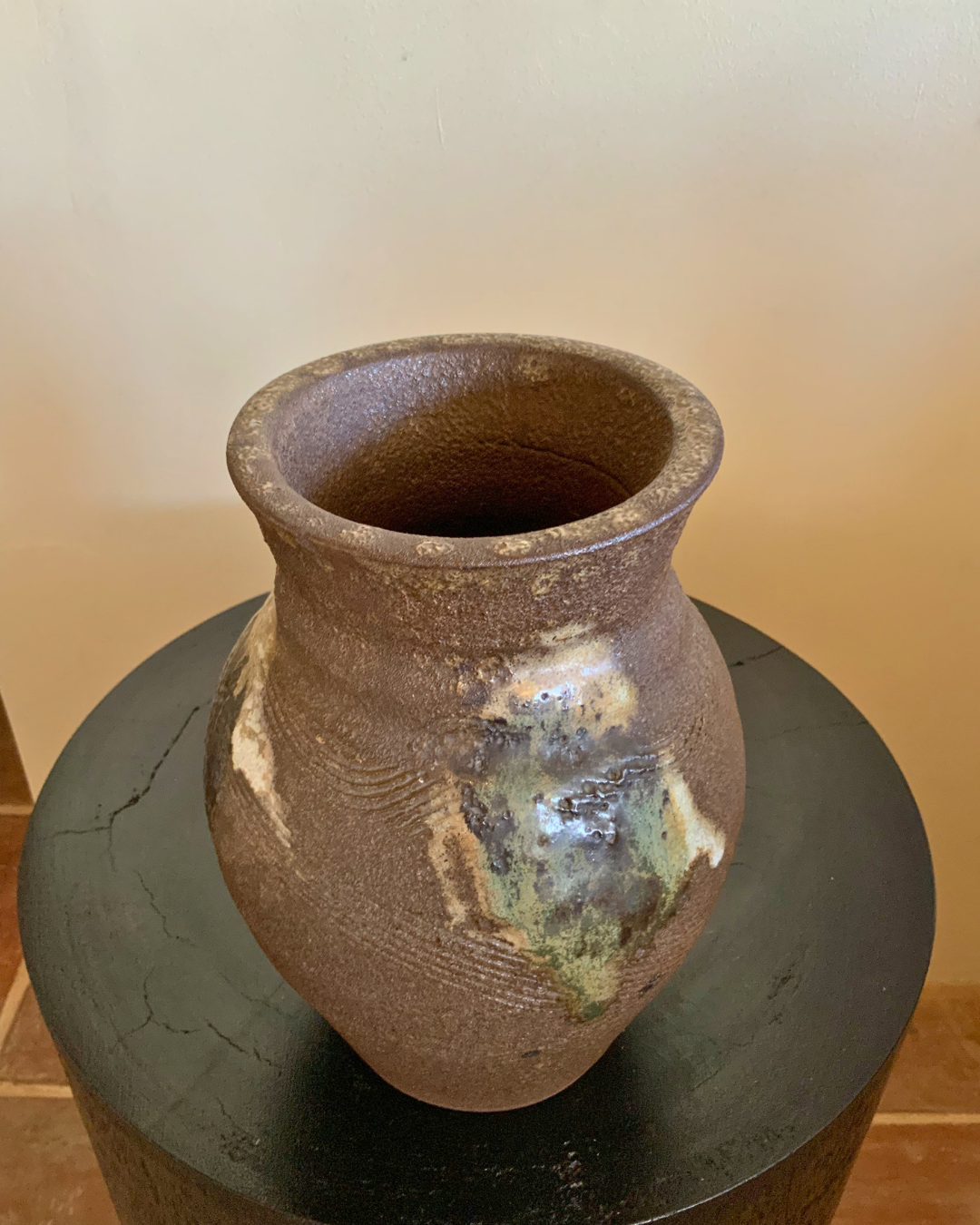Towara Jar