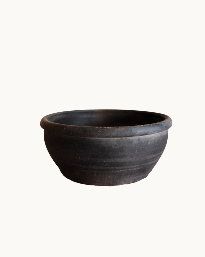 Tai Grey Clay Bowls