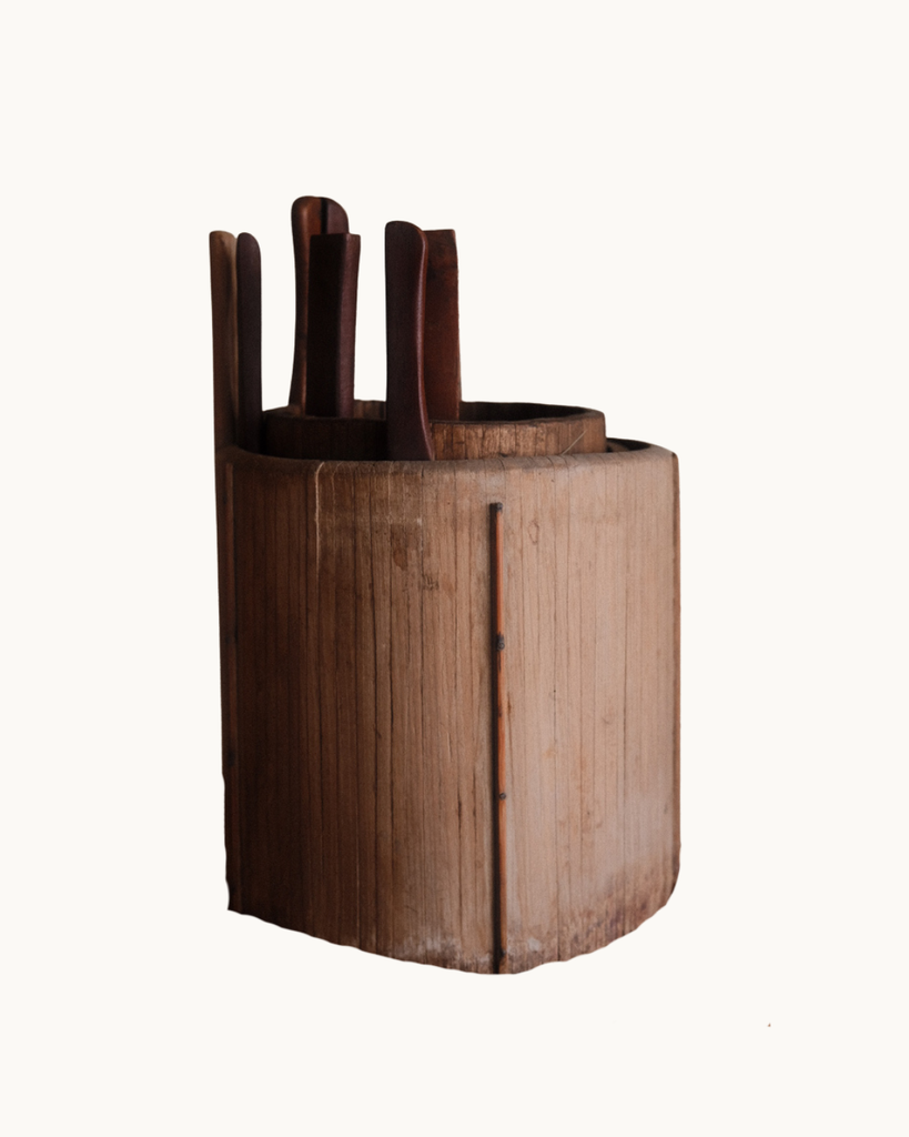 Moldera Wood Planter