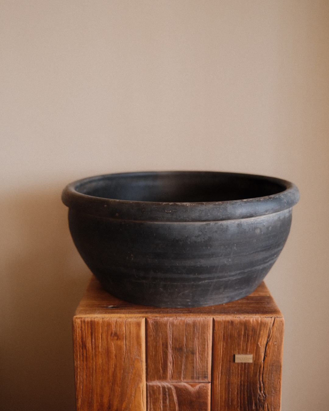 Tai Grey Clay Bowls