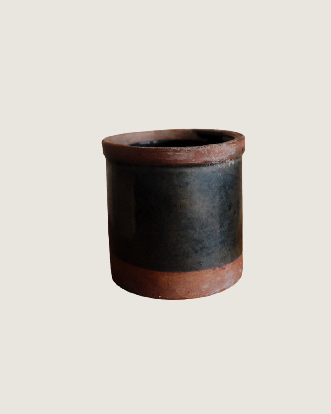 Chahu Earthen Holder