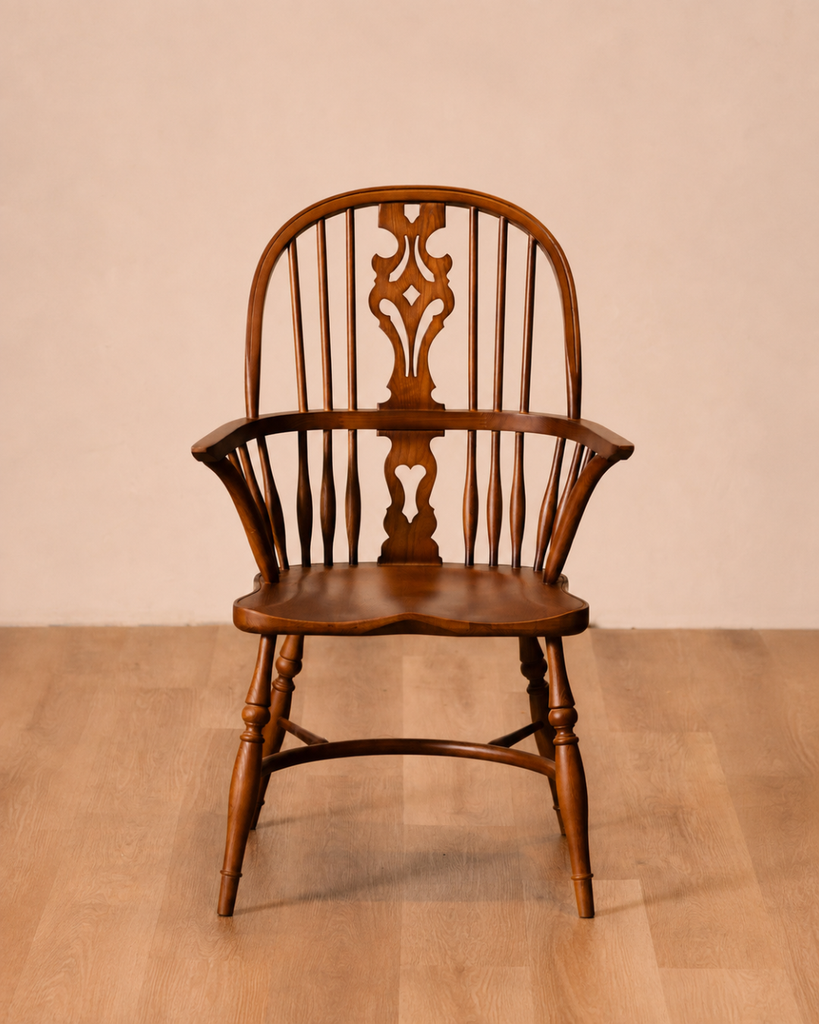 Aveline Chair