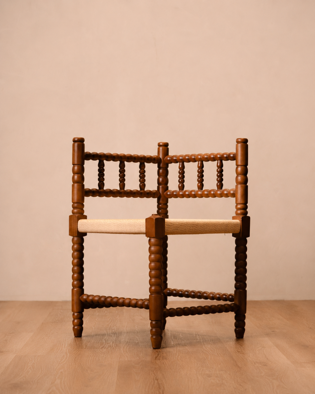 Elio Corner Chair