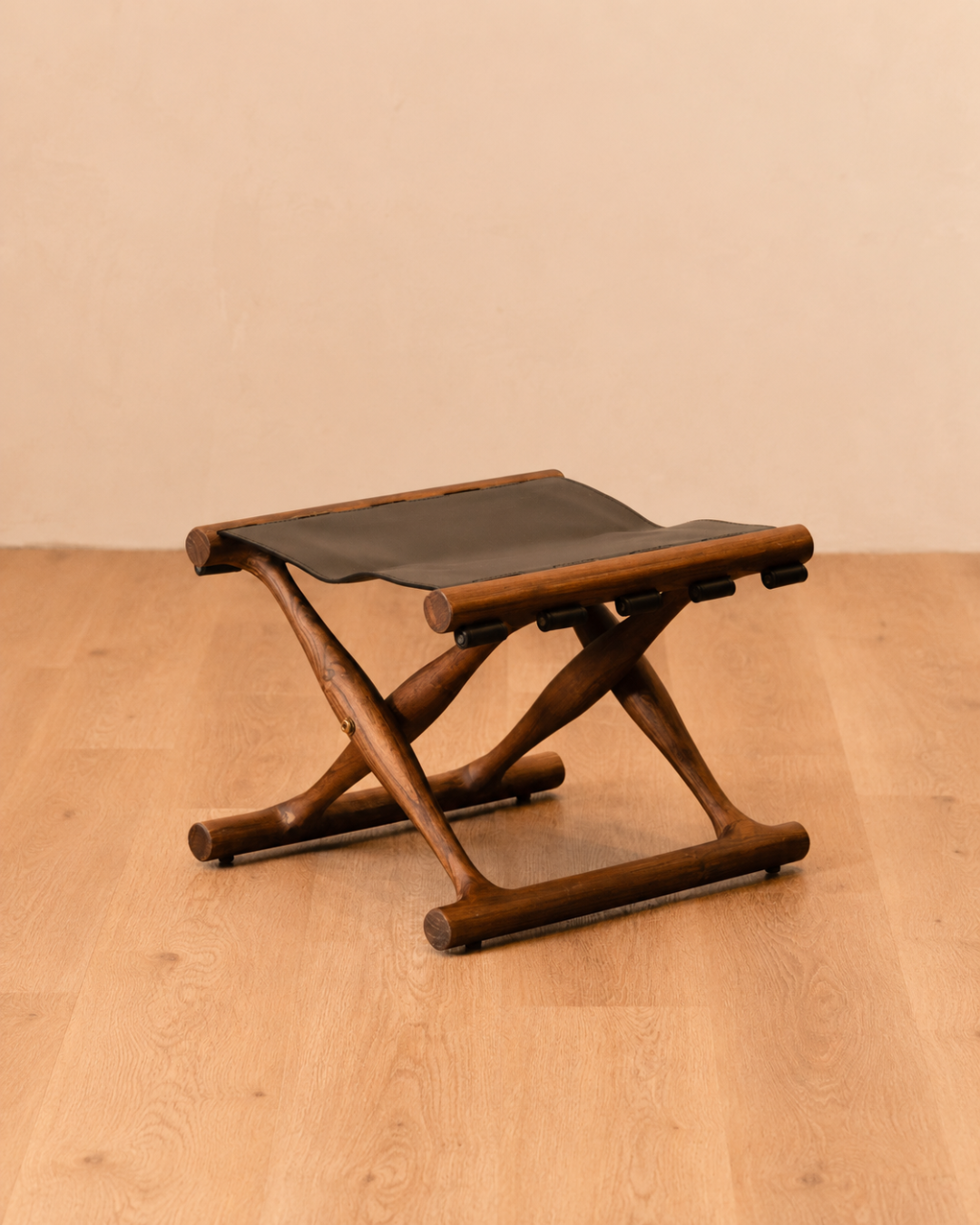 Mav Leather Stool