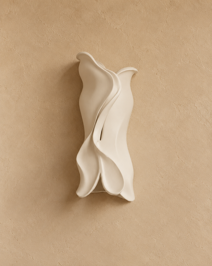 Vetrovka Wall Sconce