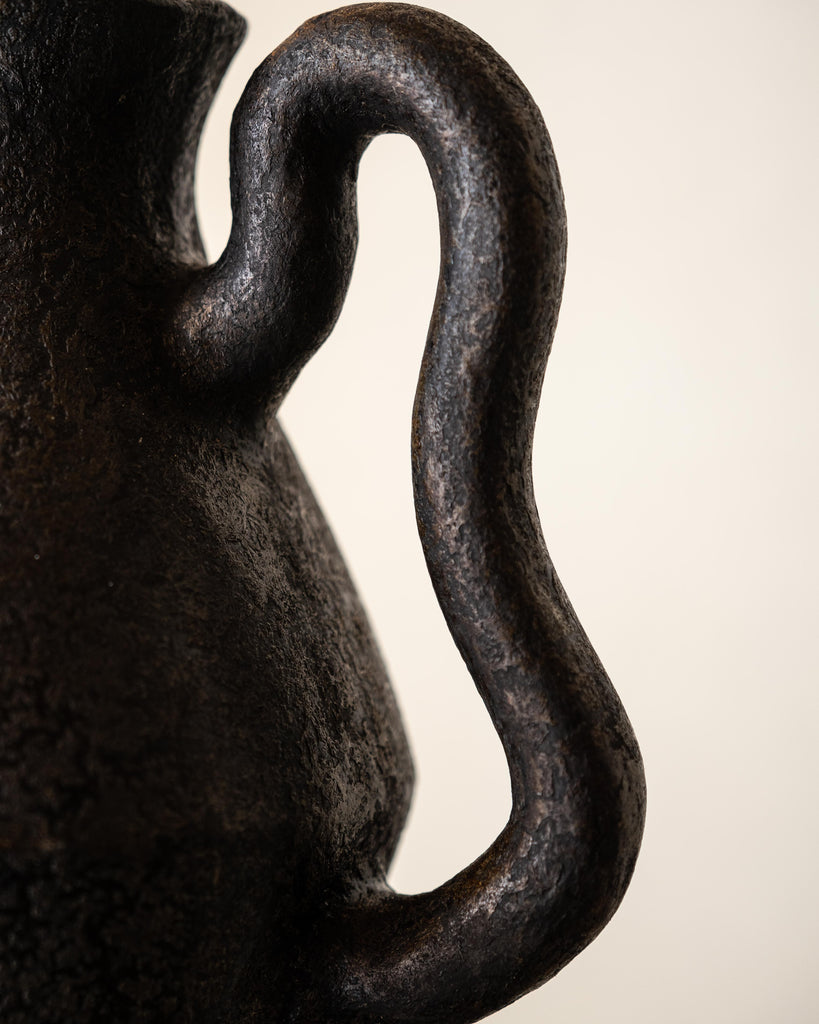 Waya Black Vessel