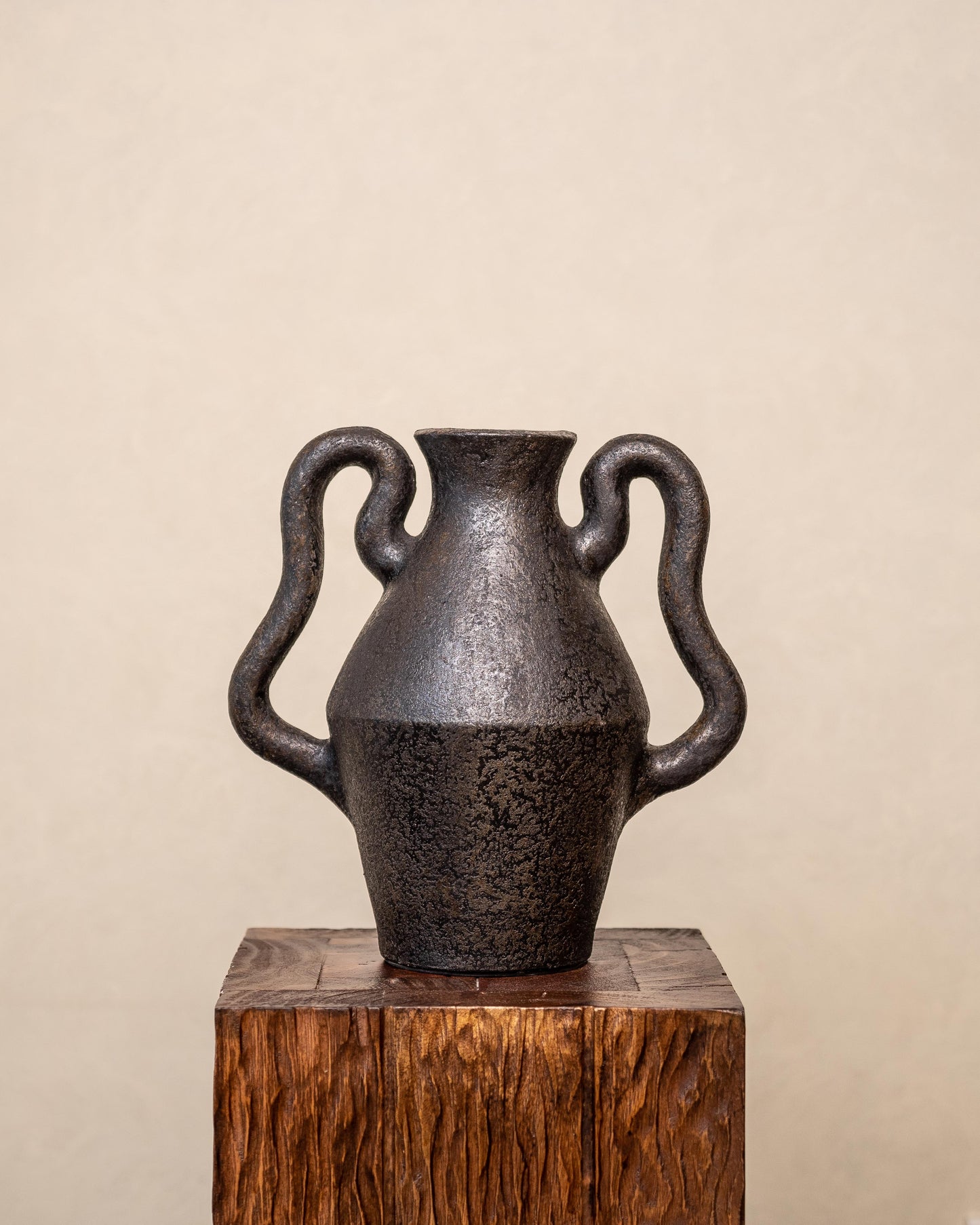 Waya Black Vessel