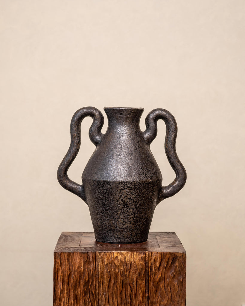 Waya Black Vessel