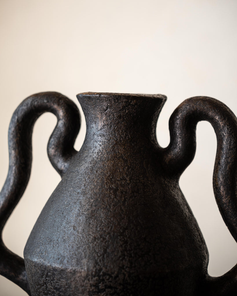 Waya Black Vessel