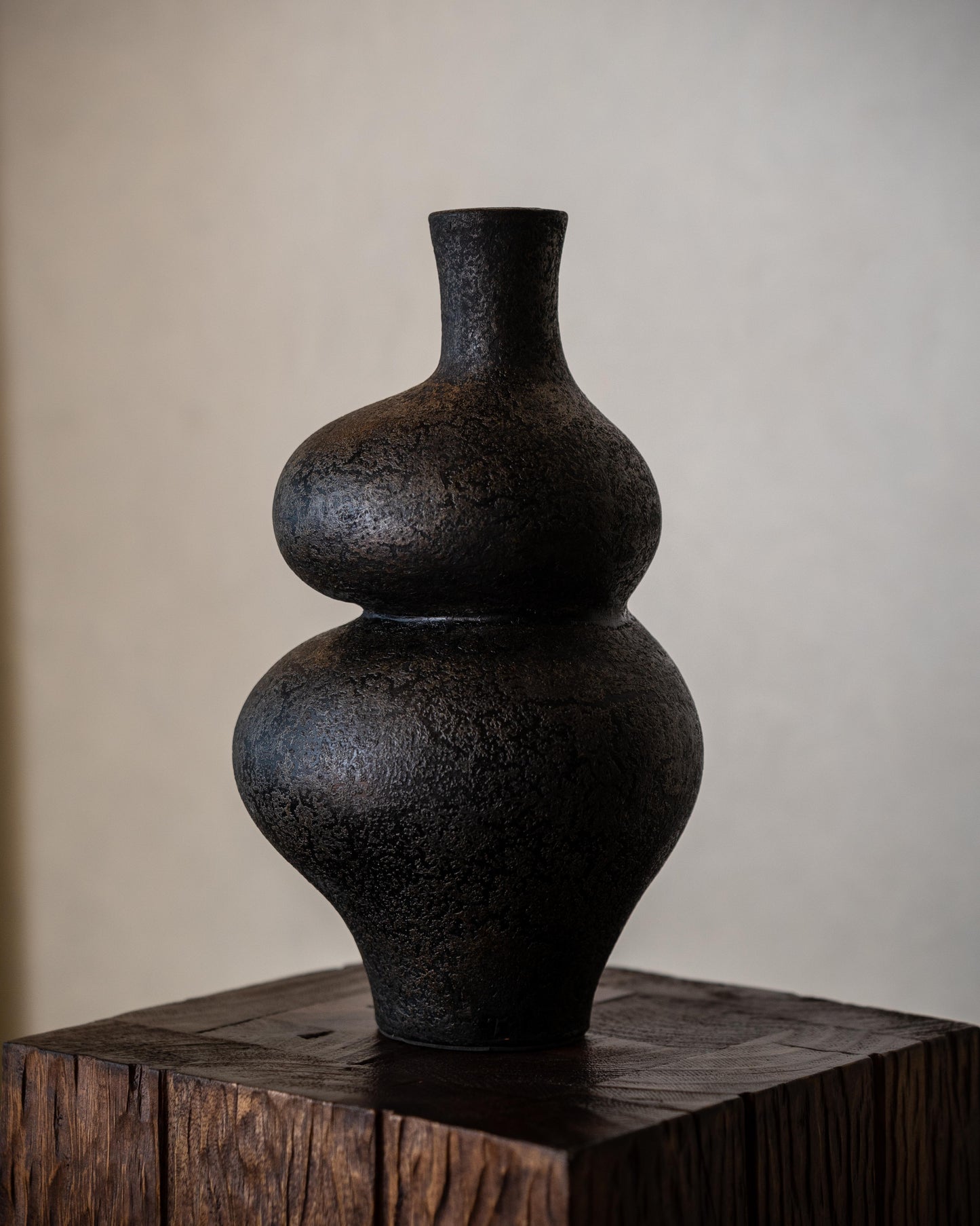 Yono Glazed Black Vessel